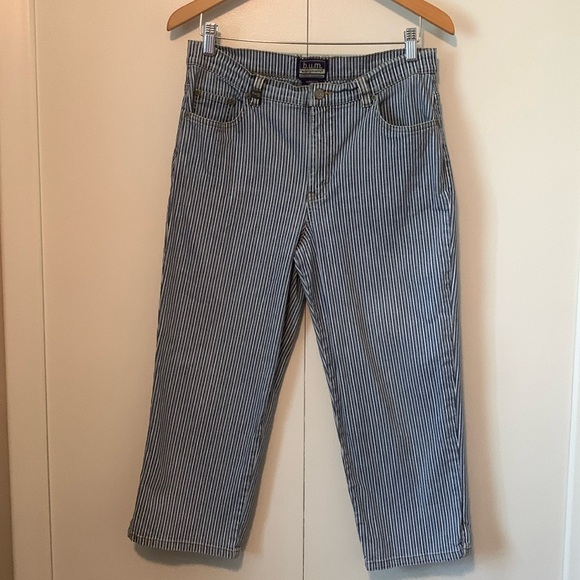 Vintage B.U.M Equipment Blue & White Vertical Stripe Jean Capris Size Missy 12 - Picture 1 of 7